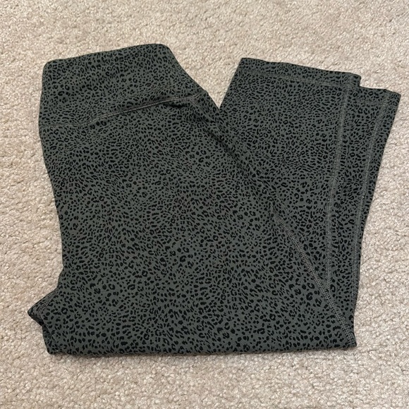 Tek Gear Black Leopard Print Pants - Picture 1 of 3